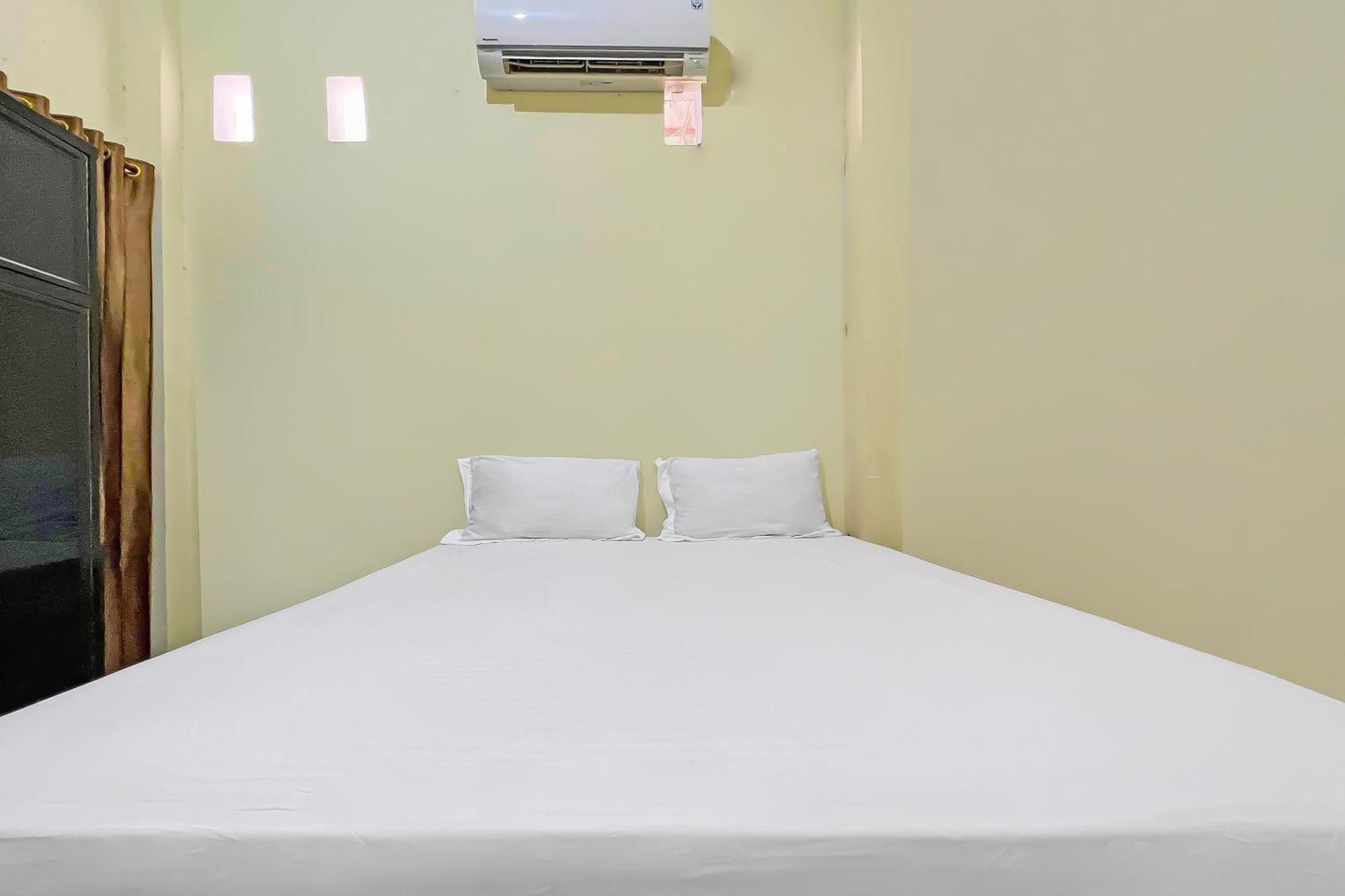 Spot On 92547 Wisma Dg Tata Makassar Esterno foto